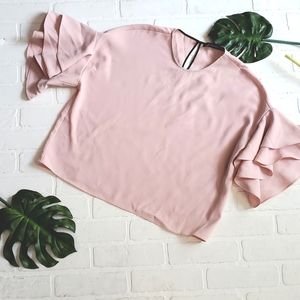 Flutter Sleeve top